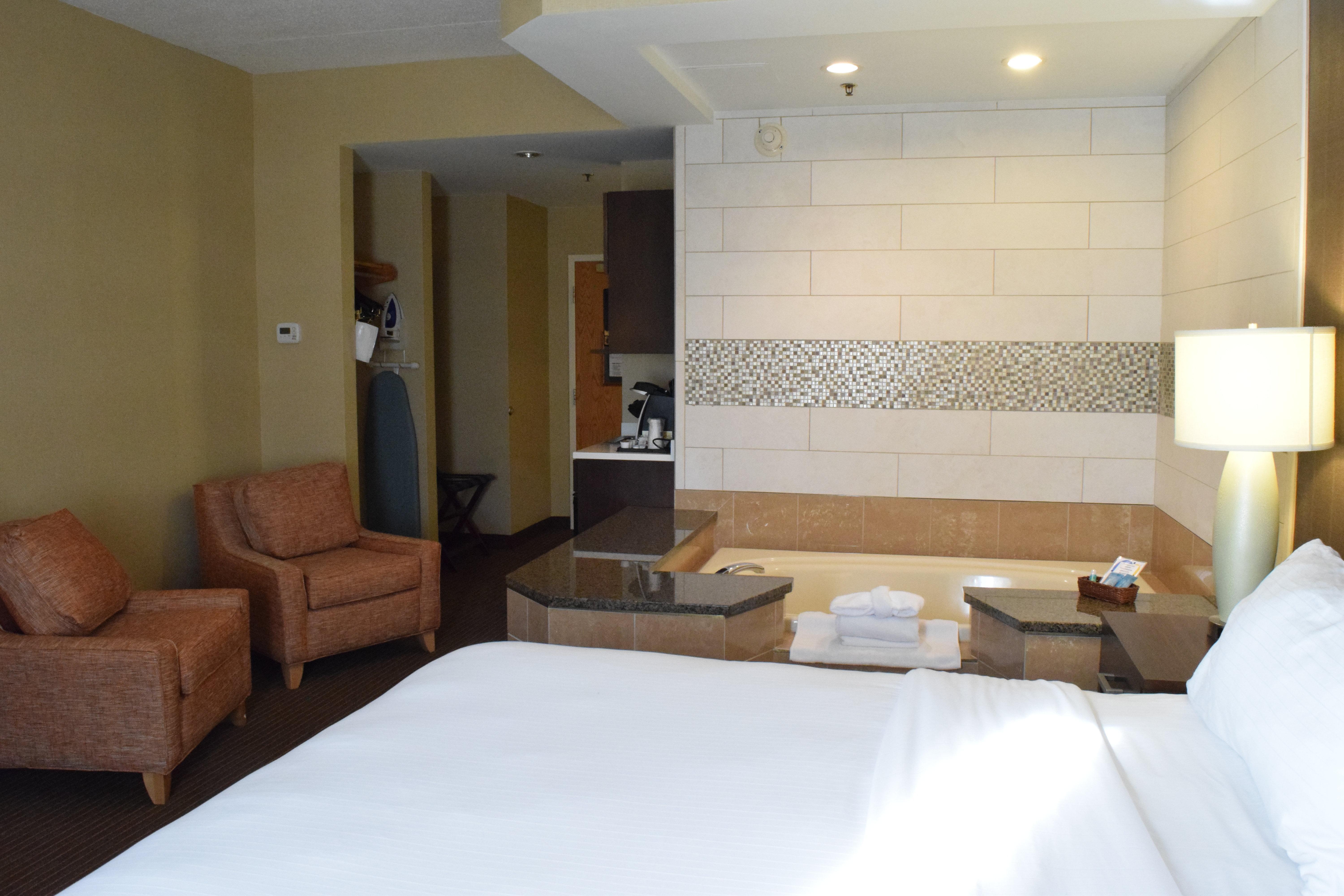 Holiday Inn Express Hotel & Suites Watertown - Thousand Islands By Ihg Luaran gambar