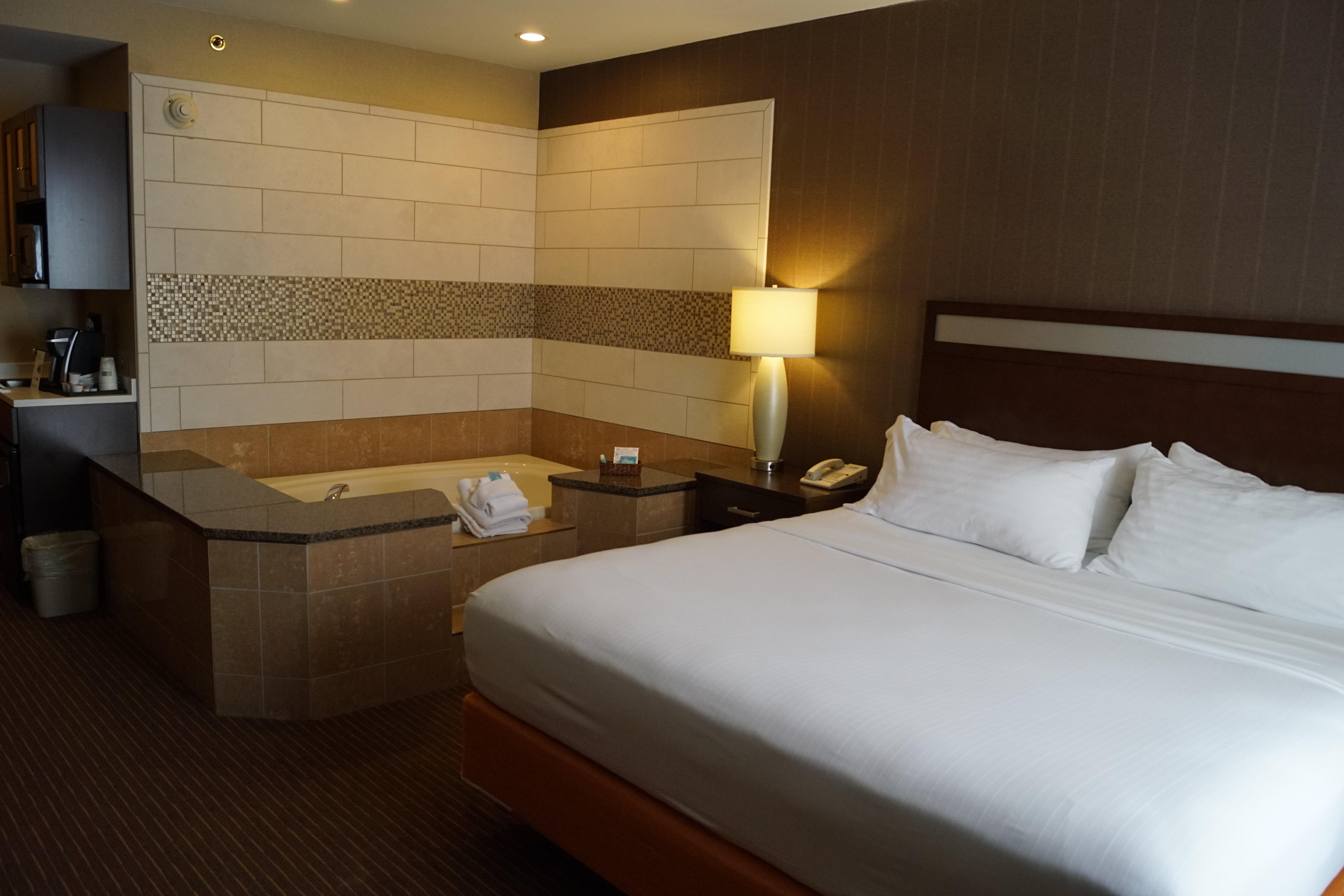 Holiday Inn Express Hotel & Suites Watertown - Thousand Islands By Ihg Luaran gambar